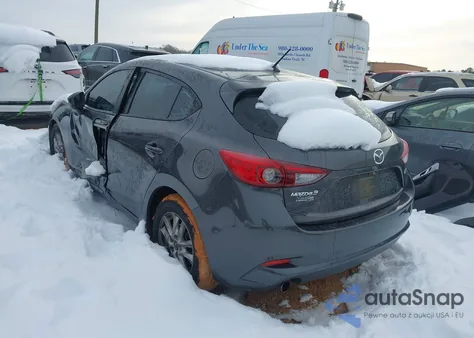 2017 Mazda Mazda3 Sport z USA, uszkodzony, nr VIN JM1BN1K70H1143689